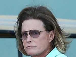 bruce-jenner-addicted-surgery-ftr