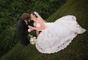 Bride-groom-kiss